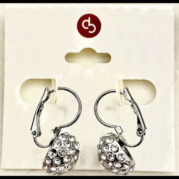 Custom Jewelry Earrings with Cubic Zirconium - Picture 2 of 4